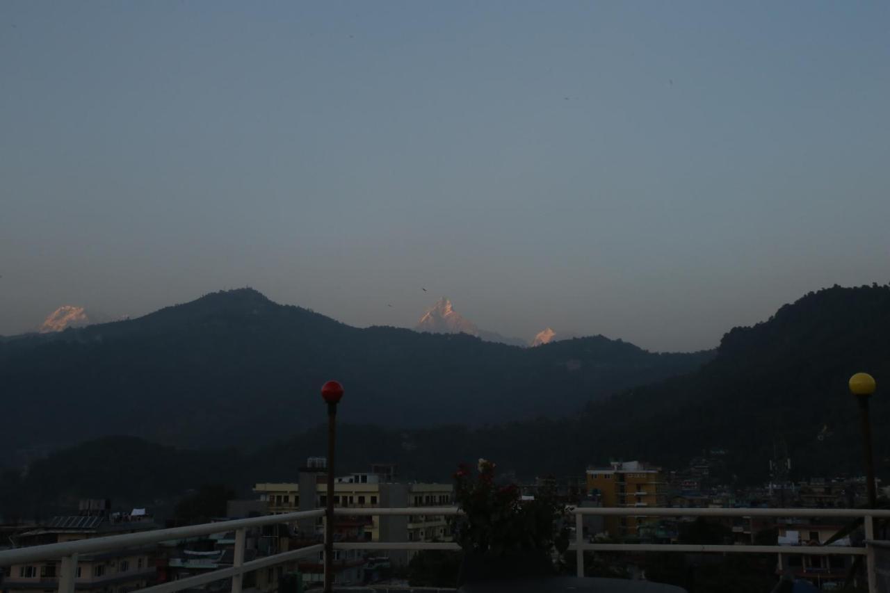 Hotel White Himal Ποκάρα Εξωτερικό φωτογραφία