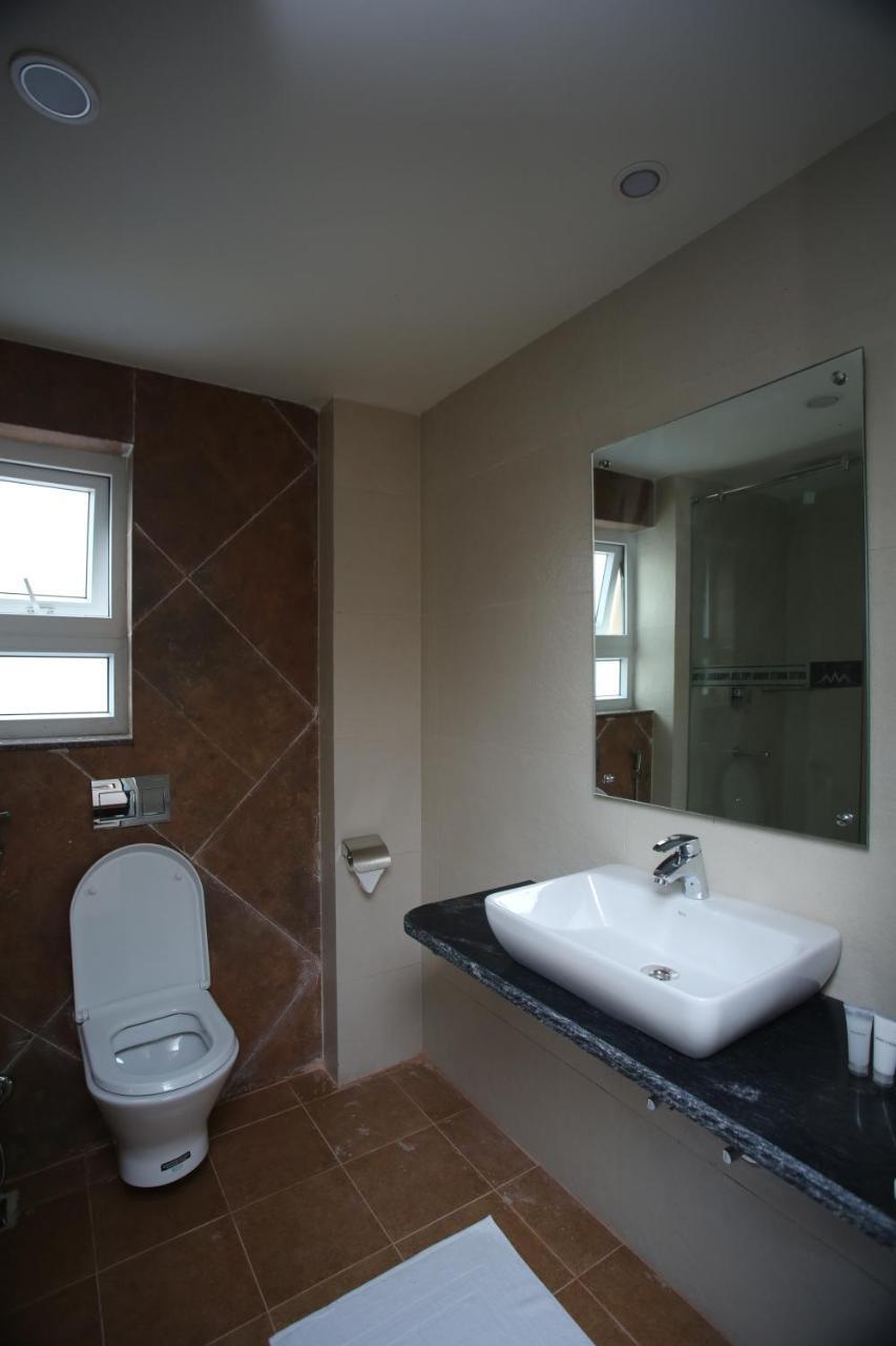 Hotel White Himal Ποκάρα Εξωτερικό φωτογραφία