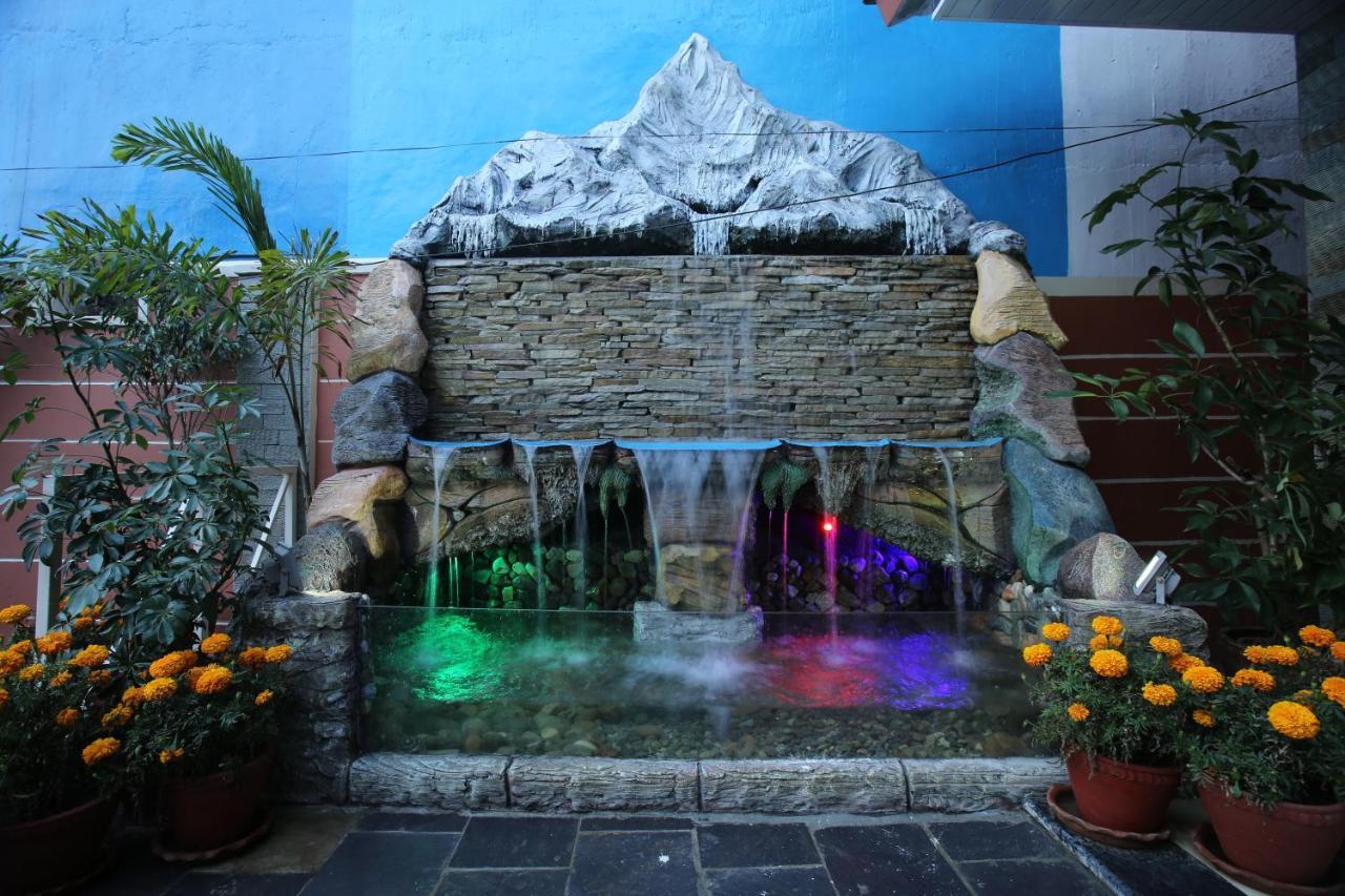 Hotel White Himal Ποκάρα Εξωτερικό φωτογραφία