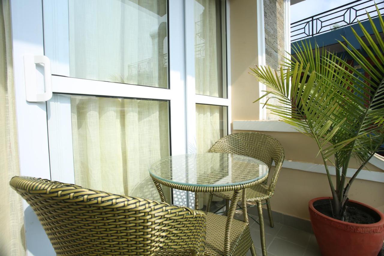 Hotel White Himal Ποκάρα Εξωτερικό φωτογραφία