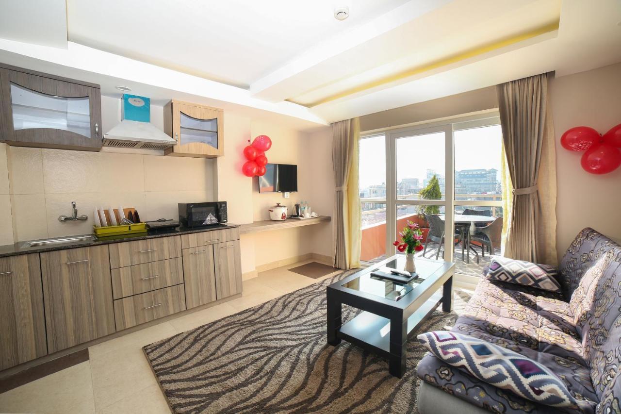 Hotel White Himal Ποκάρα Εξωτερικό φωτογραφία