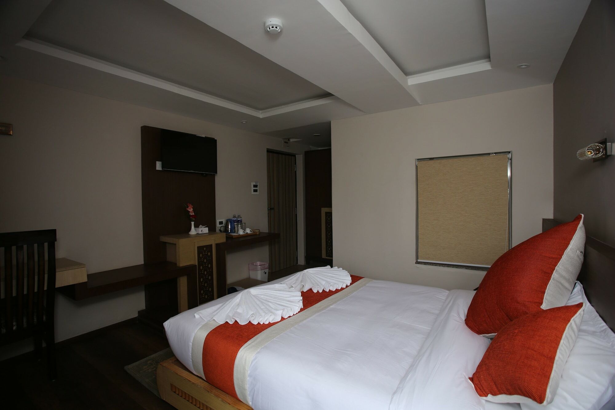 Hotel White Himal Ποκάρα Εξωτερικό φωτογραφία