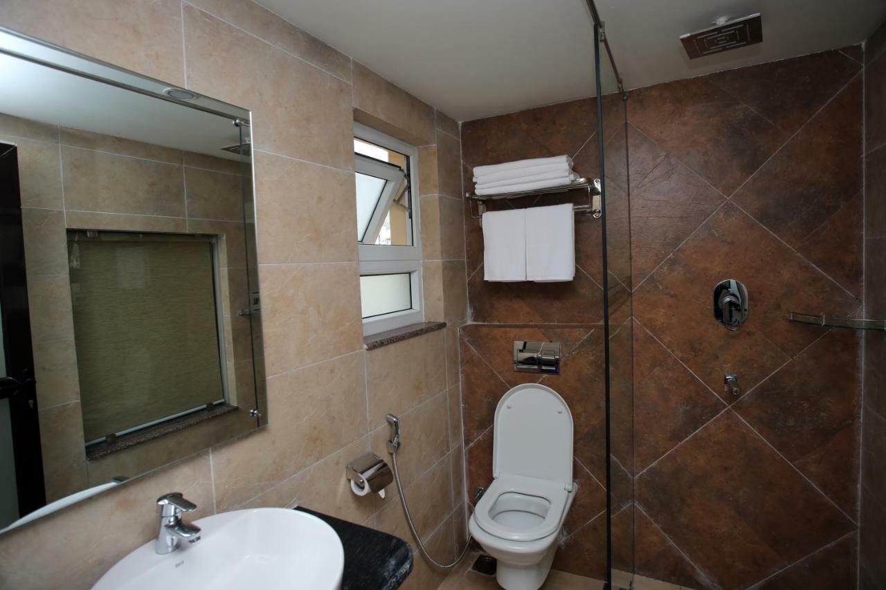 Hotel White Himal Ποκάρα Εξωτερικό φωτογραφία
